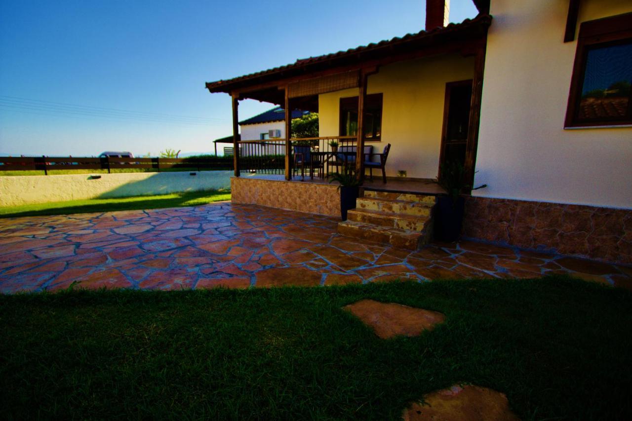Enalio Beach House Nea Kallikrateia Luaran gambar